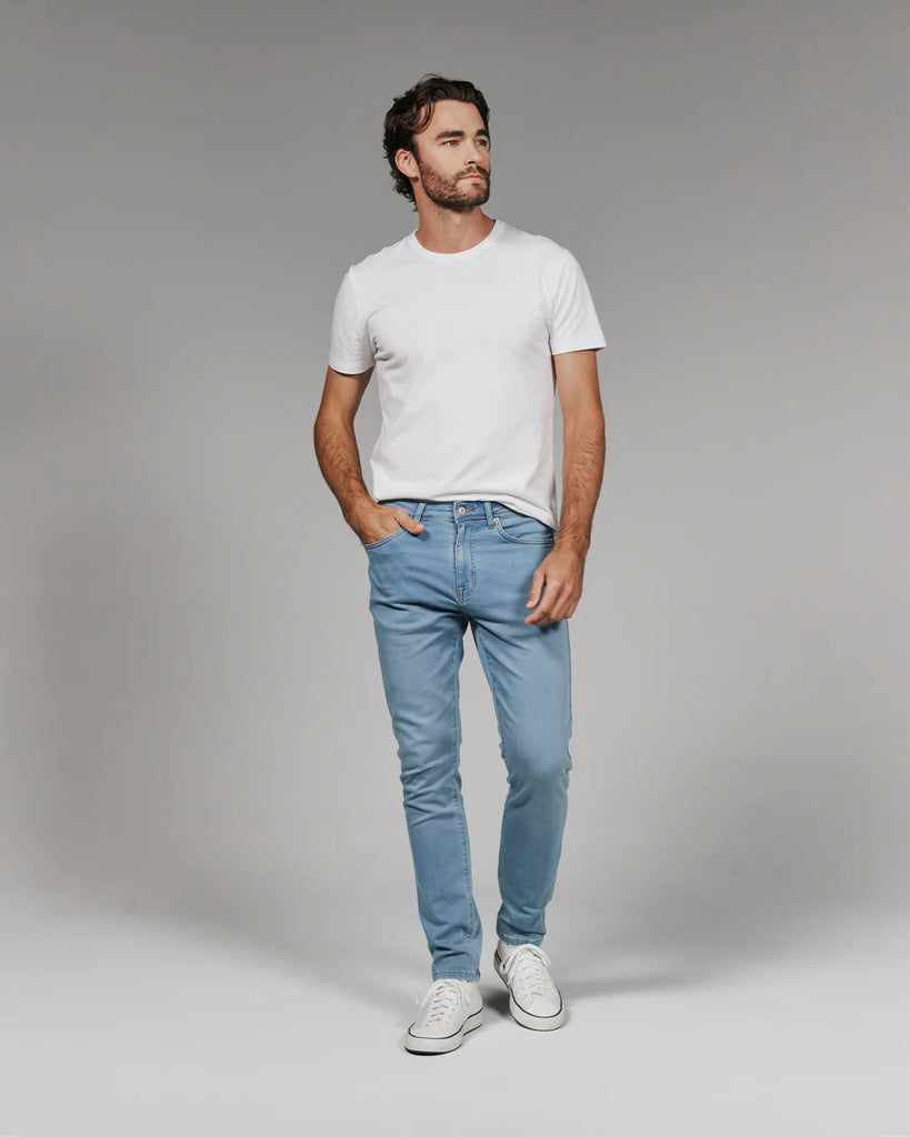 GENERATION STRAIGHT FIT DENIM