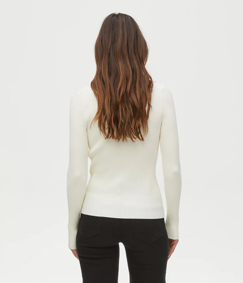 MIRI COLLARED BUTTON-FRONT TOP