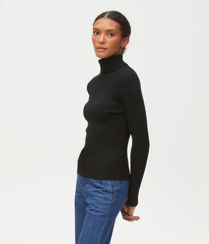 Nora Turtle Neck
