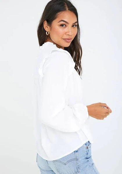 SMOCKED RUFFLE PULLOVER